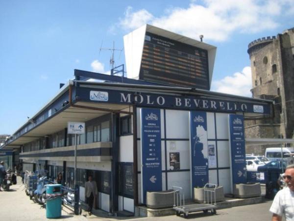 Hotel Yacht Club Angioino Neapol Zewnętrze zdjęcie