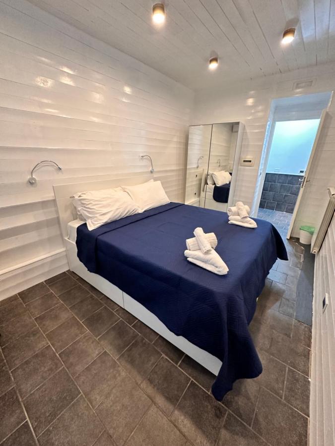 Hotel Yacht Club Angioino Neapol Zewnętrze zdjęcie